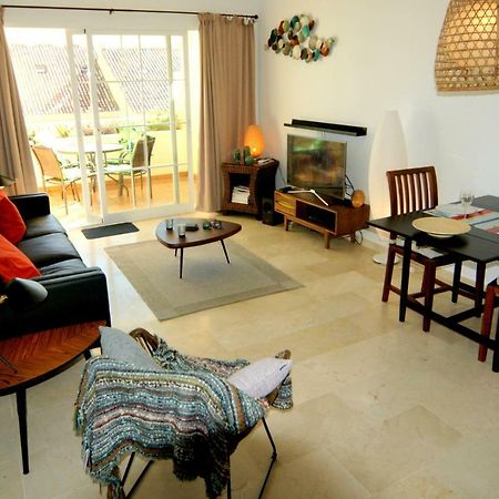 Attractive Apartment เอสเตโปนา ภายนอก รูปภาพ