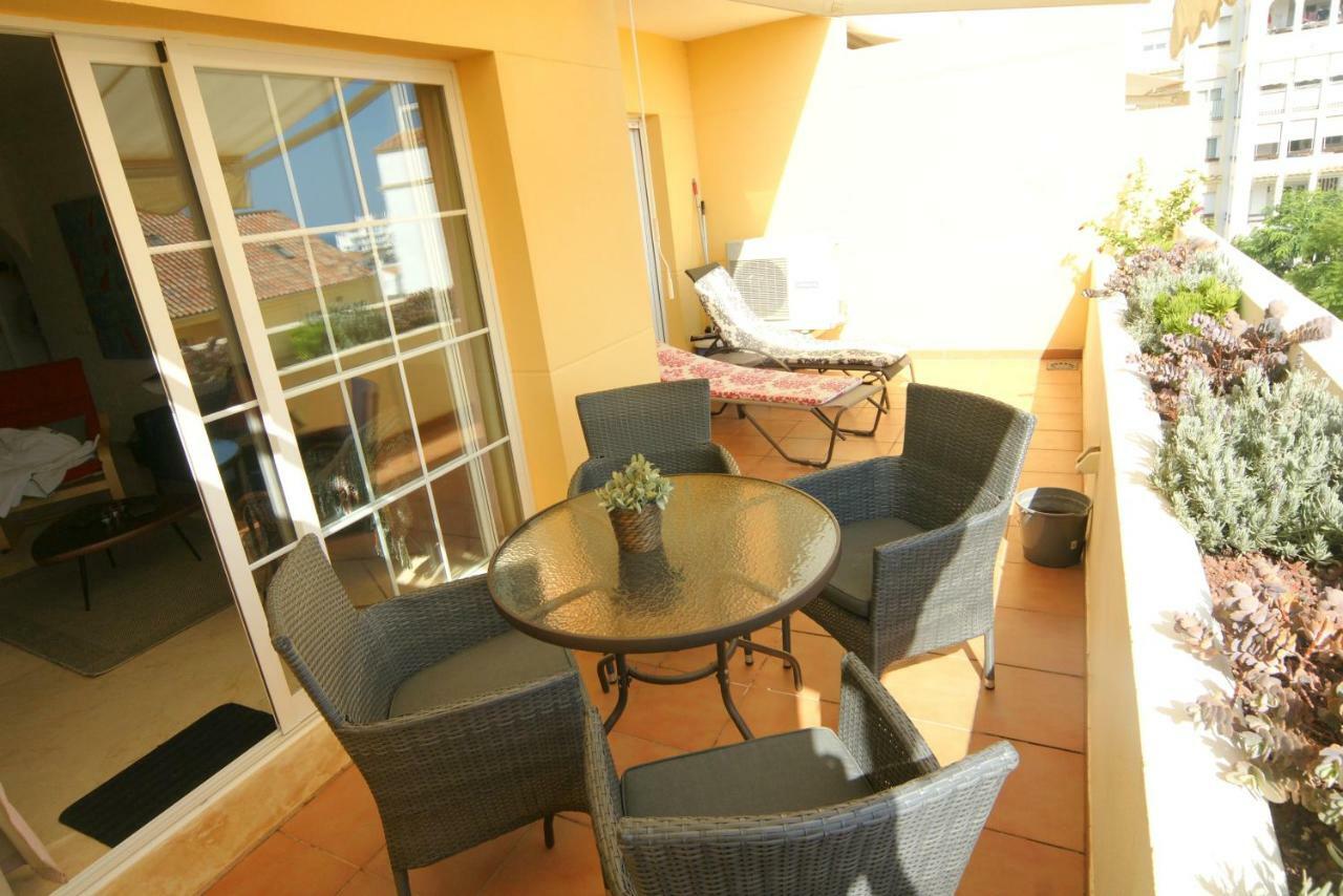 Attractive Apartment เอสเตโปนา ภายนอก รูปภาพ
