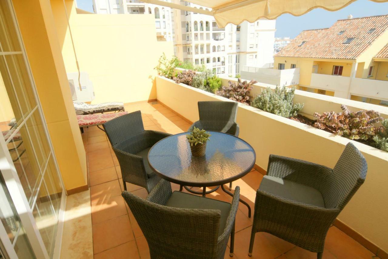 Attractive Apartment เอสเตโปนา ภายนอก รูปภาพ