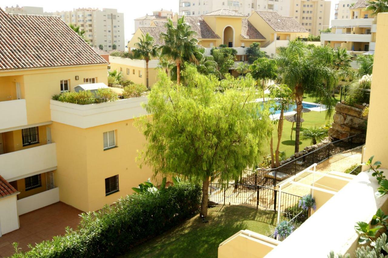 Attractive Apartment เอสเตโปนา ภายนอก รูปภาพ