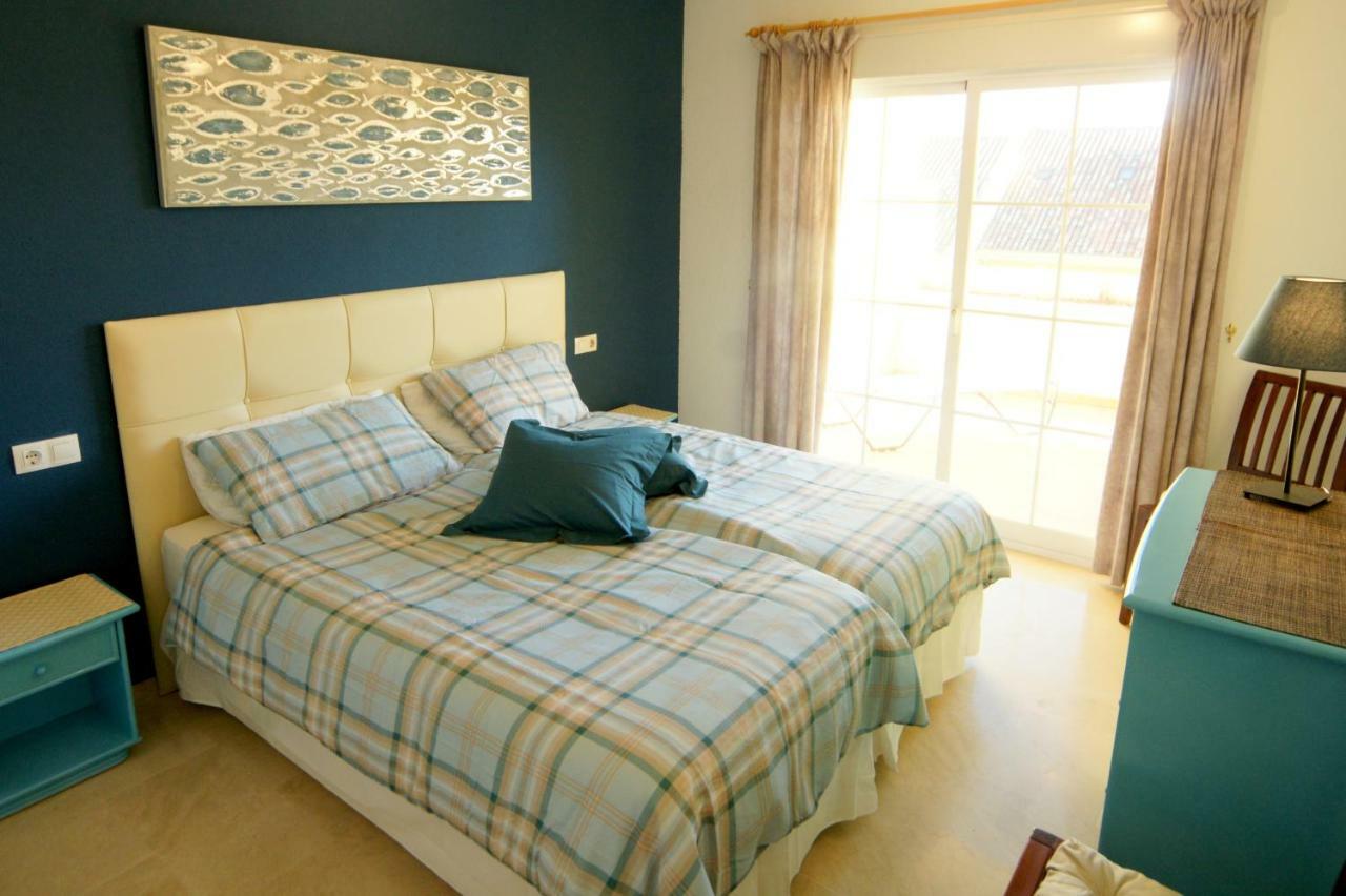 Attractive Apartment เอสเตโปนา ภายนอก รูปภาพ